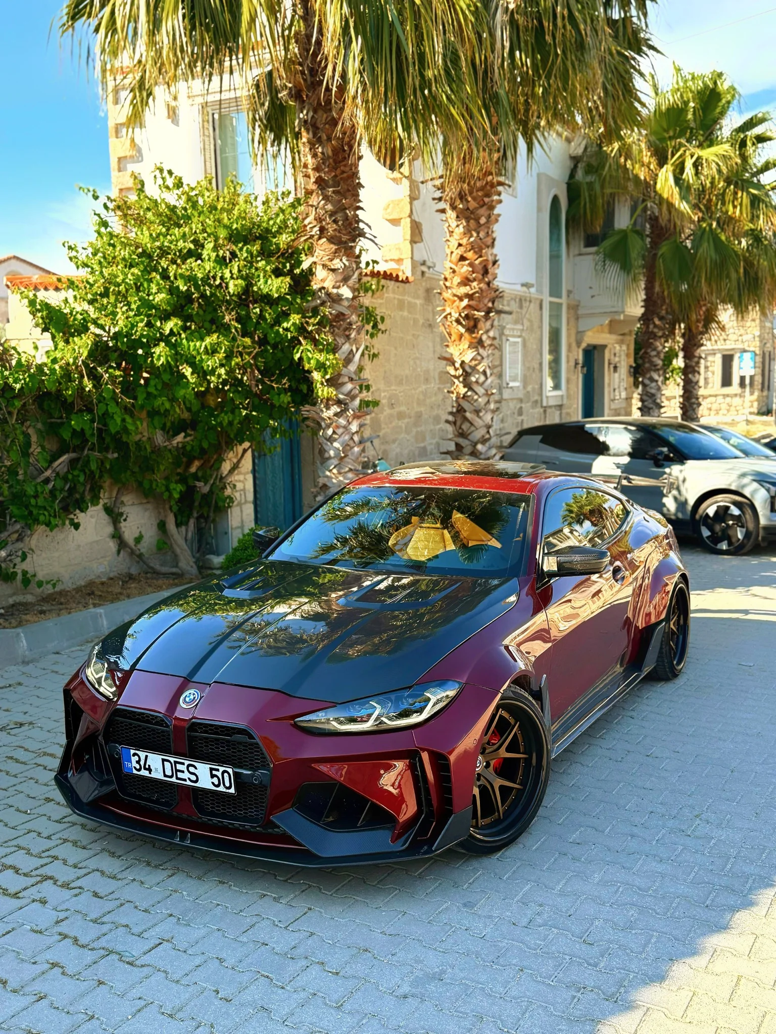 BMW M4 8